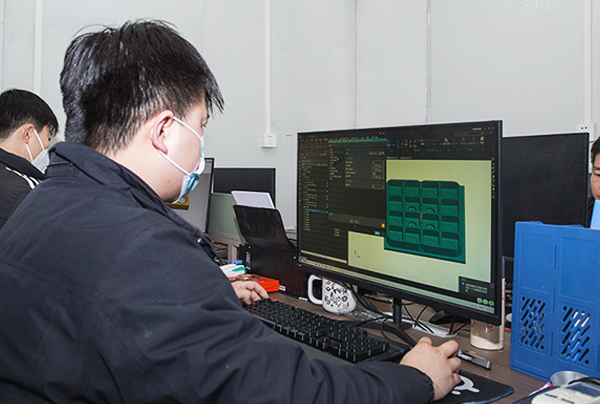 Termoformingsmaskine/plastik kop maskine